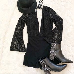 XS - black lace sleeve romper